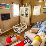 公寓 Sweet Raffaello Beach By Hello Homes *